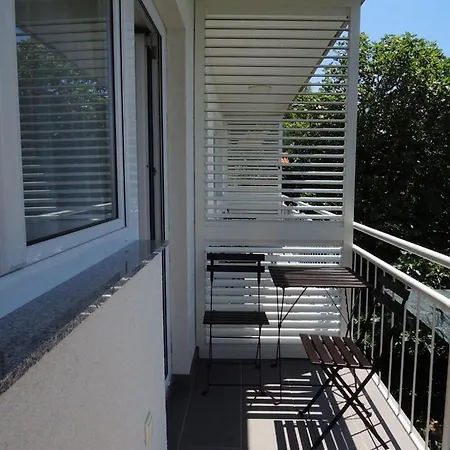 Dugotoploljeto Guest house *